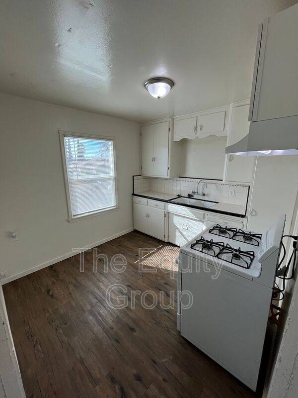 Apartment for rent at 267 W Belleview Ave #11, Porterville, CA 93257