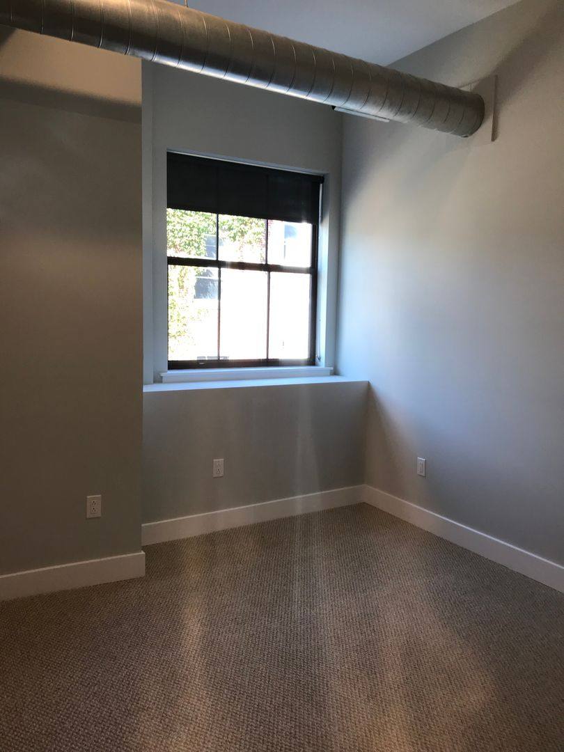 Apartment for rent at 915 N 28th St, Philadelphia, PA 19130