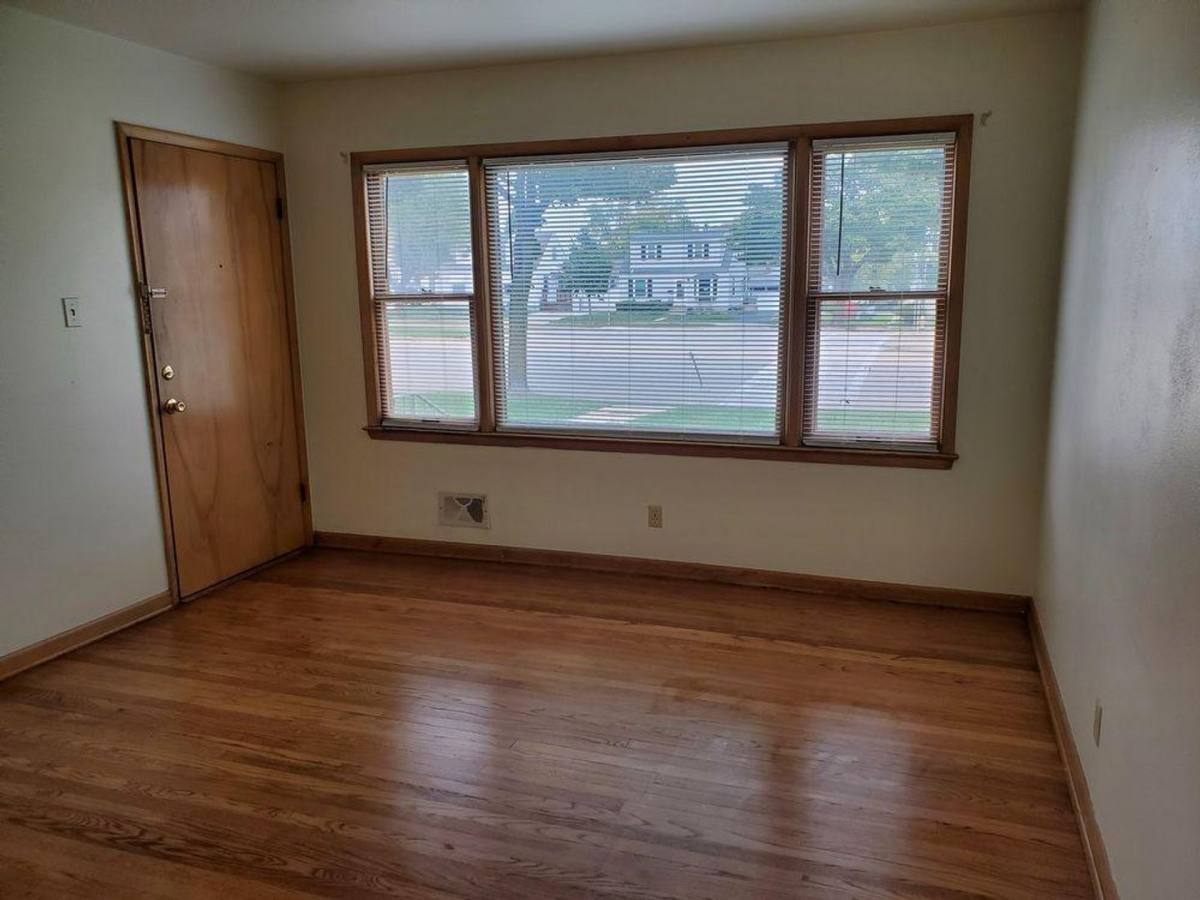 Apartment for rent at 6257 W Oklahoma Ave, Milwaukee, WI 53219