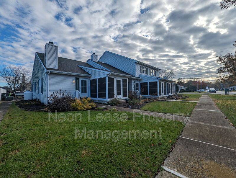 House for rent at 406 Franklin St, Georgetown, DE 19947