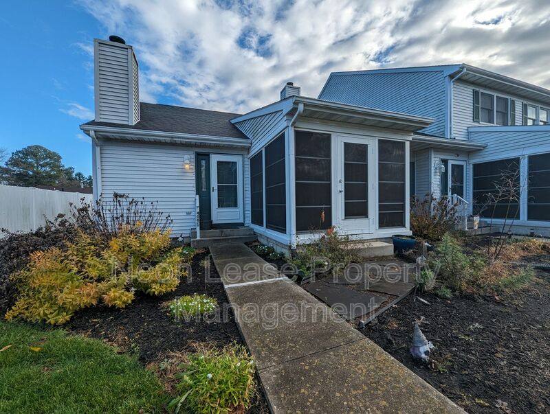 House for rent at 406 Franklin St, Georgetown, DE 19947