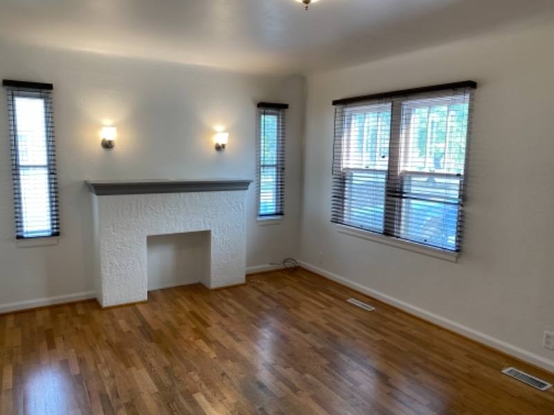 House for rent at 735 Wyoming Ave, Billings, MT 59101