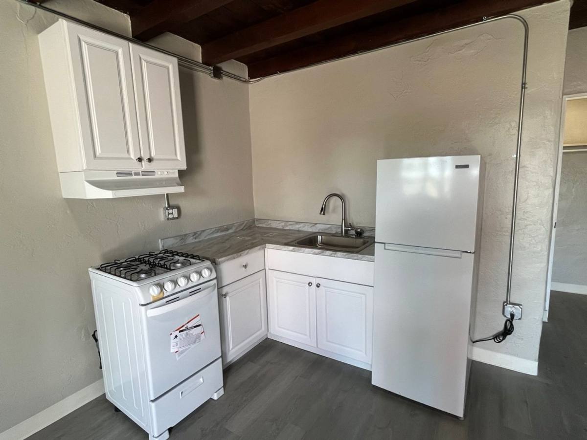 Apartment for rent at 9317 Central Ave NW, Albuquerque, NM 87121