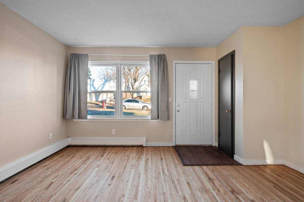 Apartment for rent at 560-562 37th Ave NE, Minneapolis, MN 55421