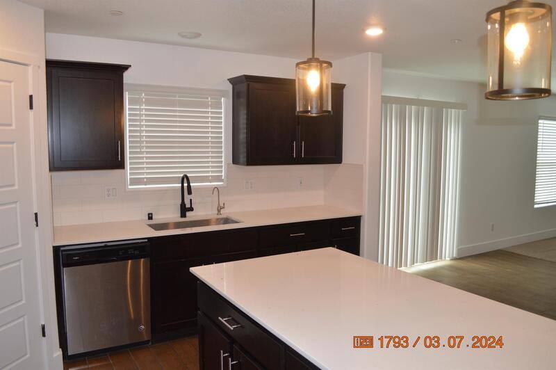 House for rent at 1663 Thistle Lane, Los Banos, CA 93635