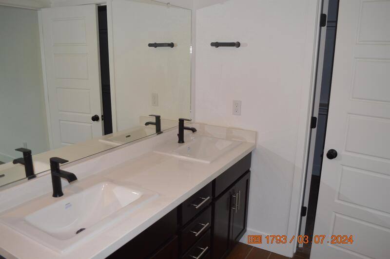 House for rent at 1663 Thistle Lane, Los Banos, CA 93635