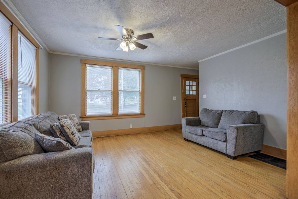 Apartment for rent at 3310 Jackson St, Omaha, NE 68105