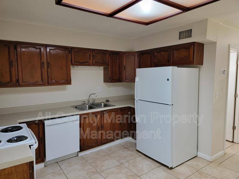 Apartment for rent at 3041 SW 20th St #4, Ocala, FL 34474