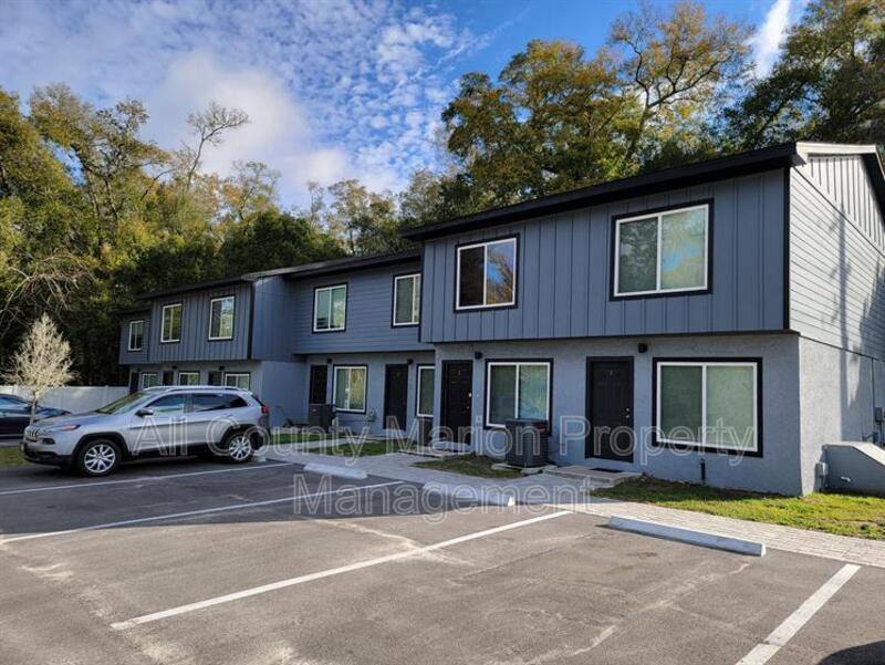 Apartment for rent at 3041 SW 20th St #4, Ocala, FL 34474