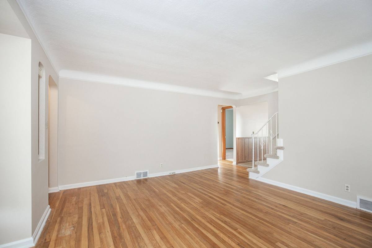 House for rent at 8310 Salisbury Dr, Cleveland, OH 44129