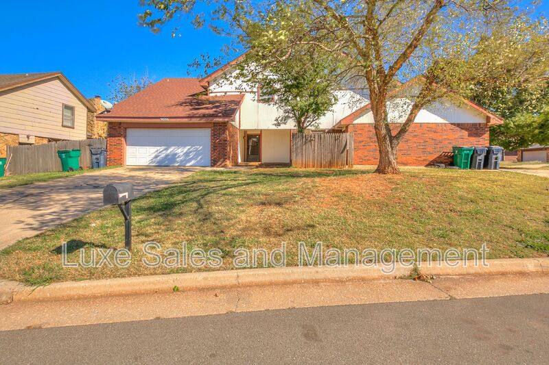 House for rent at 9006 N Rockwell Dr, Oklahoma City, OK 73132