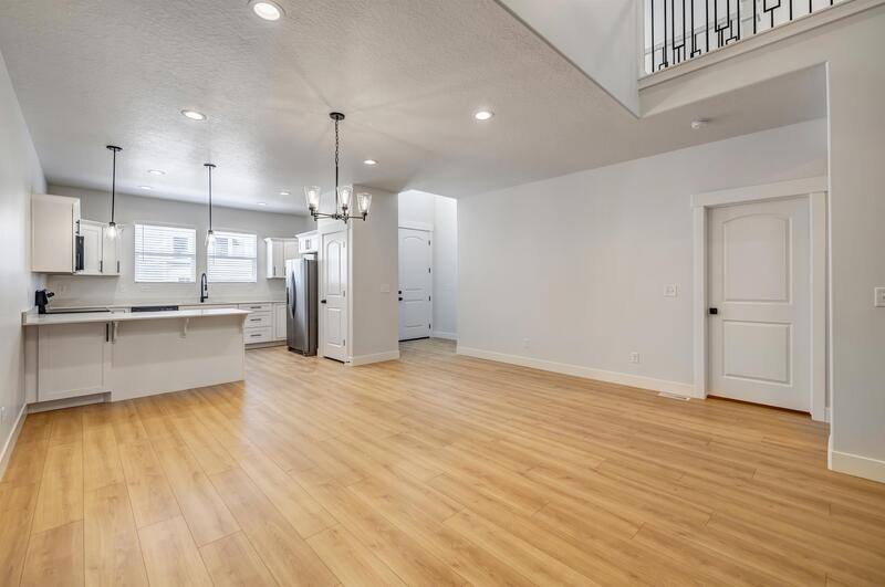 Townhouse for rent at 1456 N 3920 W, Lehi, UT 84043