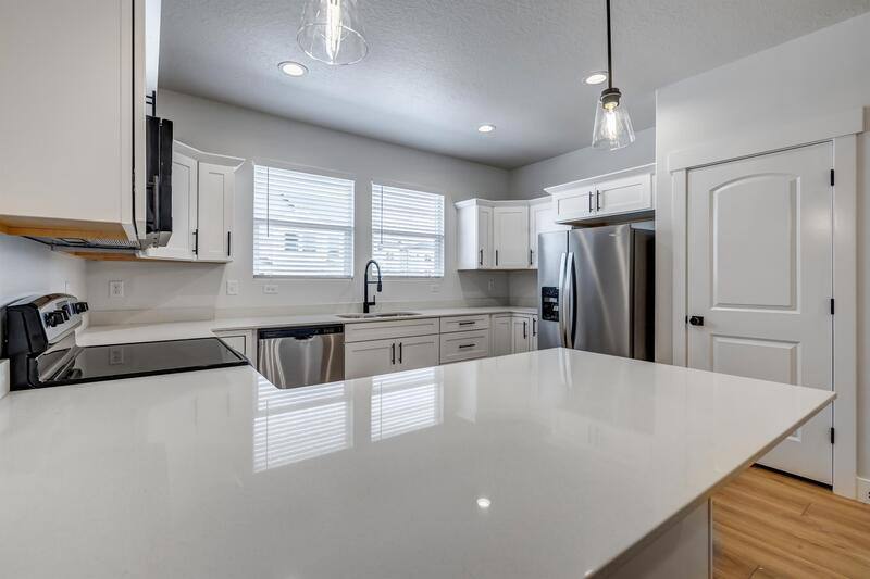 Townhouse for rent at 1456 N 3920 W, Lehi, UT 84043