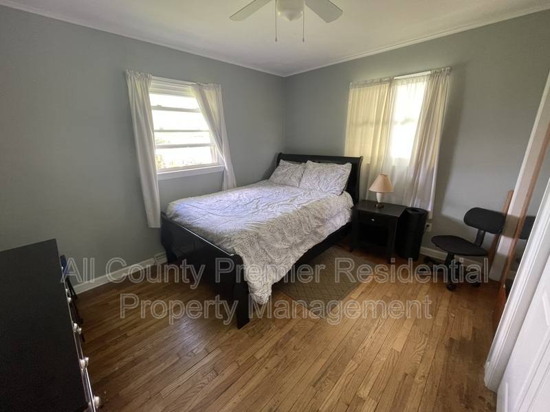 House for rent at 130 Hazel Ave, Trenton, NJ 08638