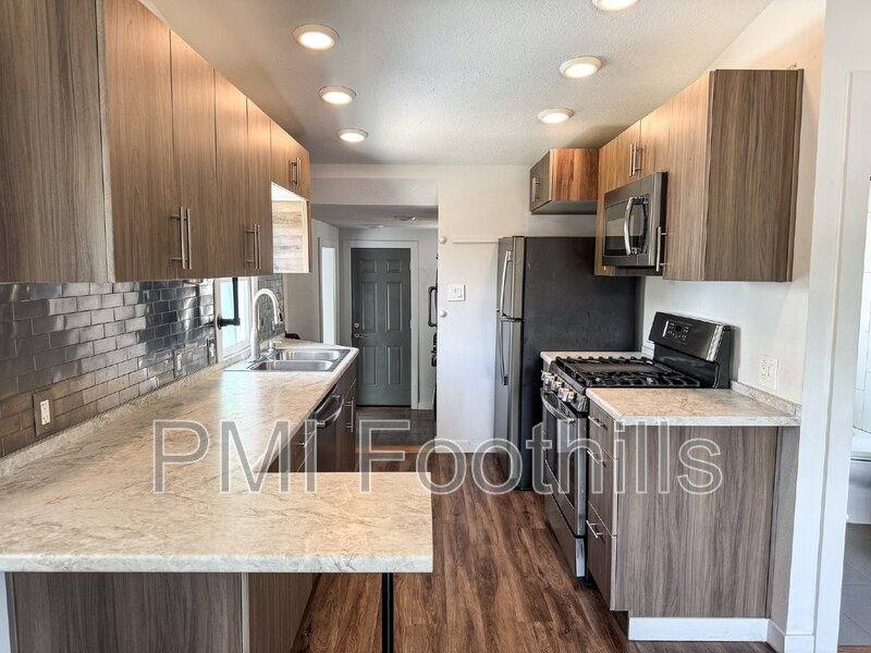 House for rent at 825 E Dartmouth Ave, Englewood, CO 80113
