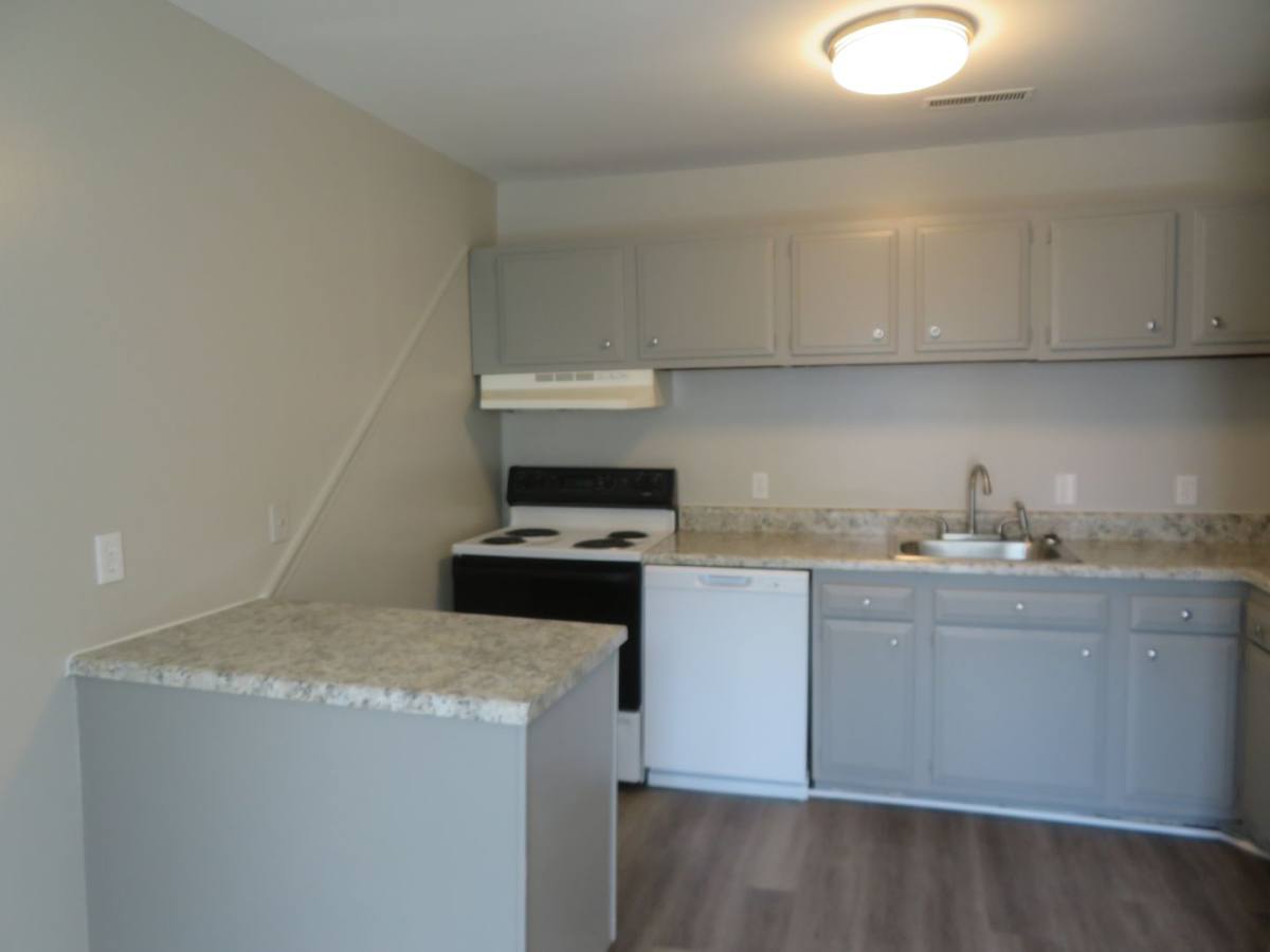 Apartment for rent at 2711 S Crater Rd, Petersburg, VA 23805