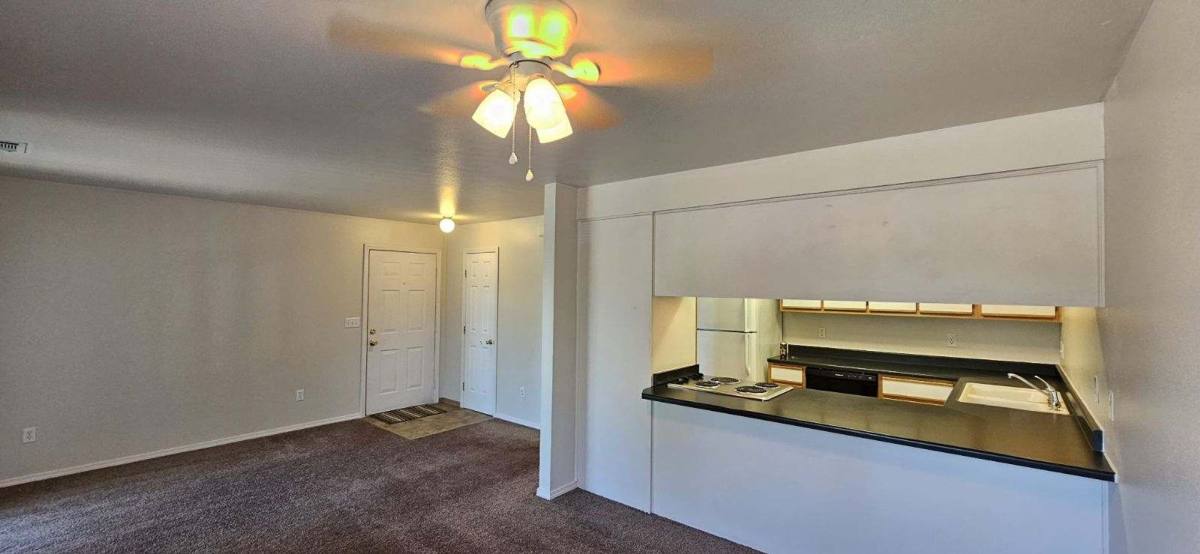 Apartment for rent at 300 Indian Trail Court, Shady Cove, OR 97539