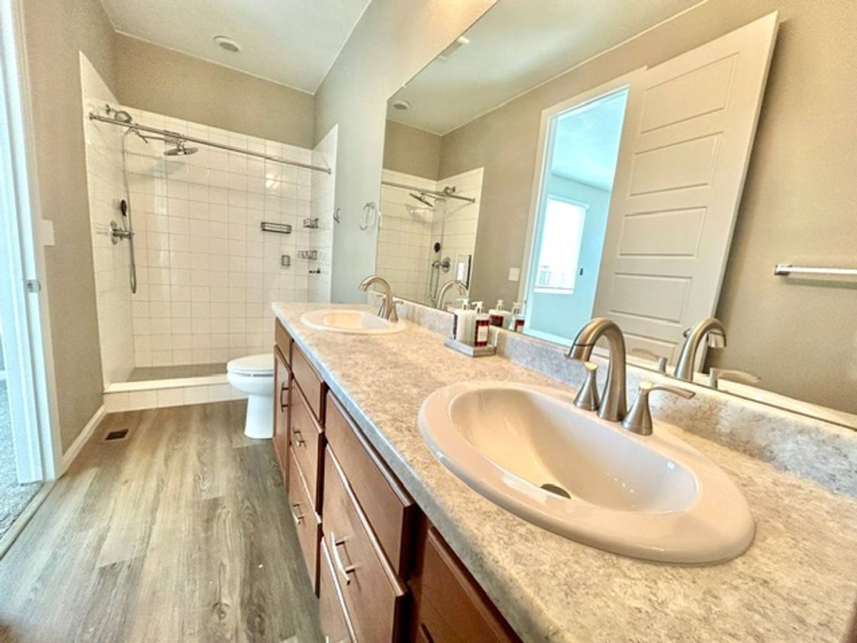 House for rent at 32 N Trussville St, Aurora, CO 80018