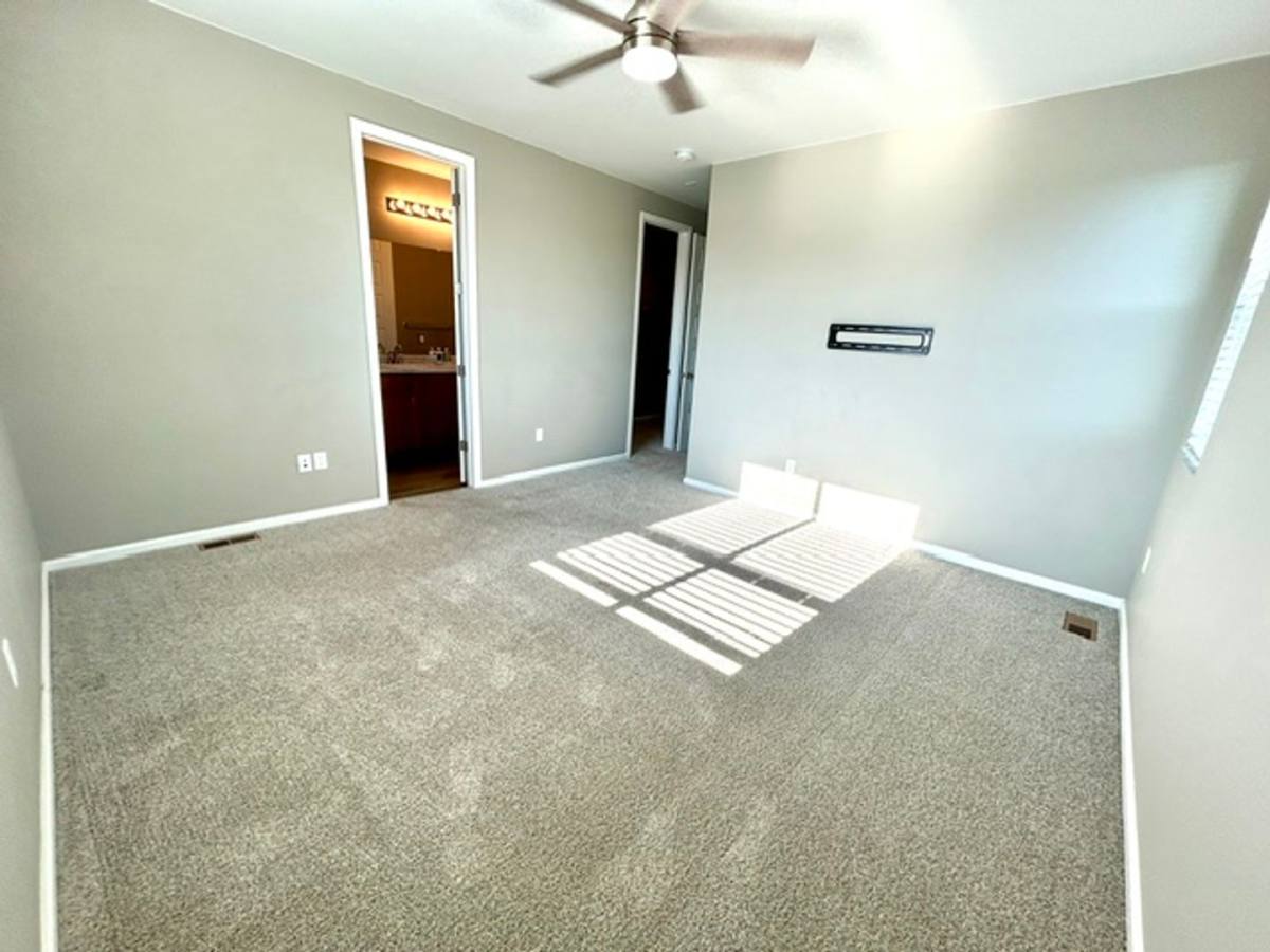 House for rent at 32 N Trussville St, Aurora, CO 80018