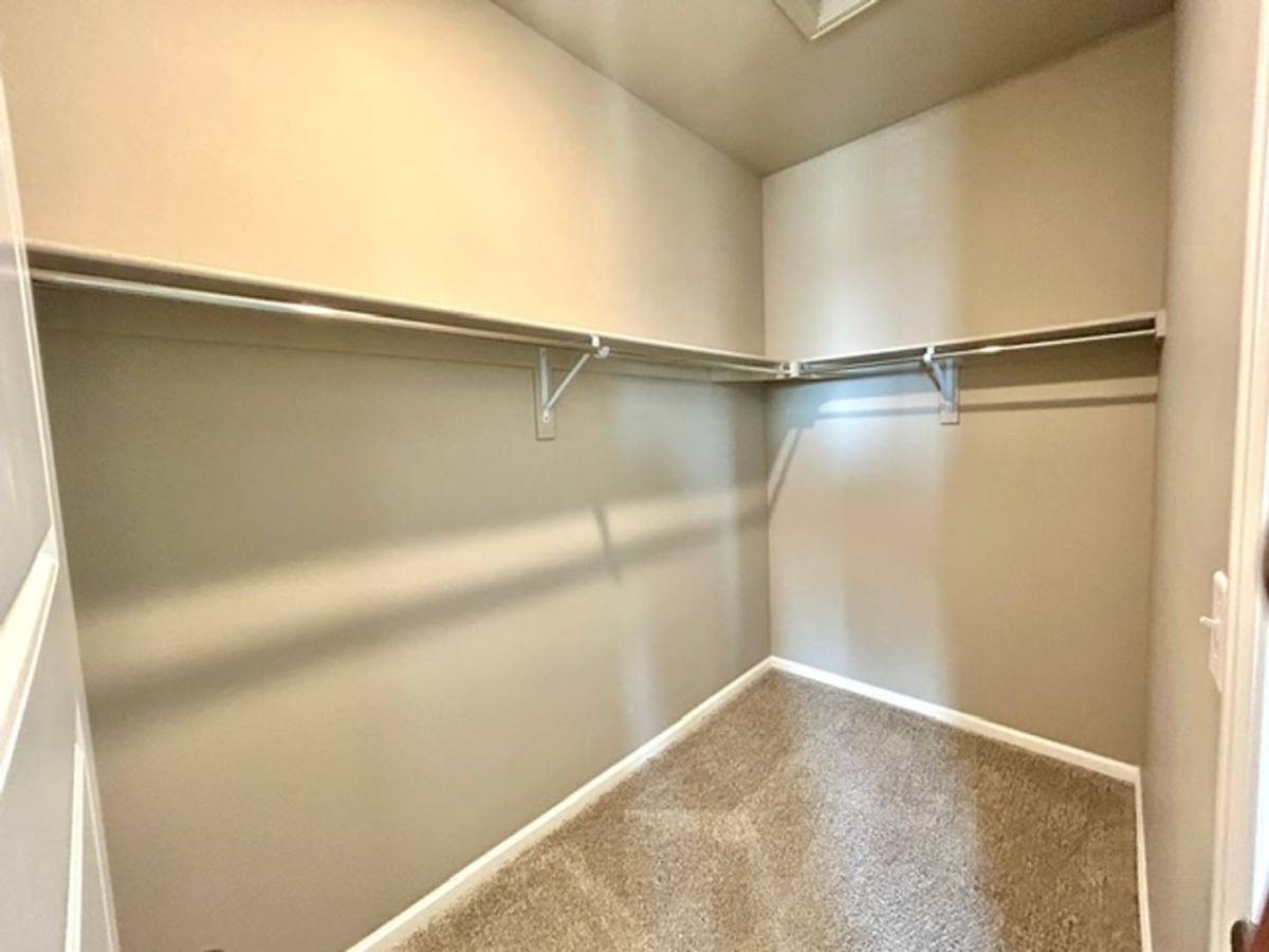 House for rent at 32 N Trussville St, Aurora, CO 80018