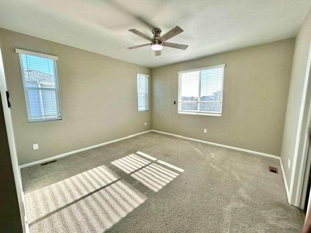 House for rent at 32 N Trussville St, Aurora, CO 80018