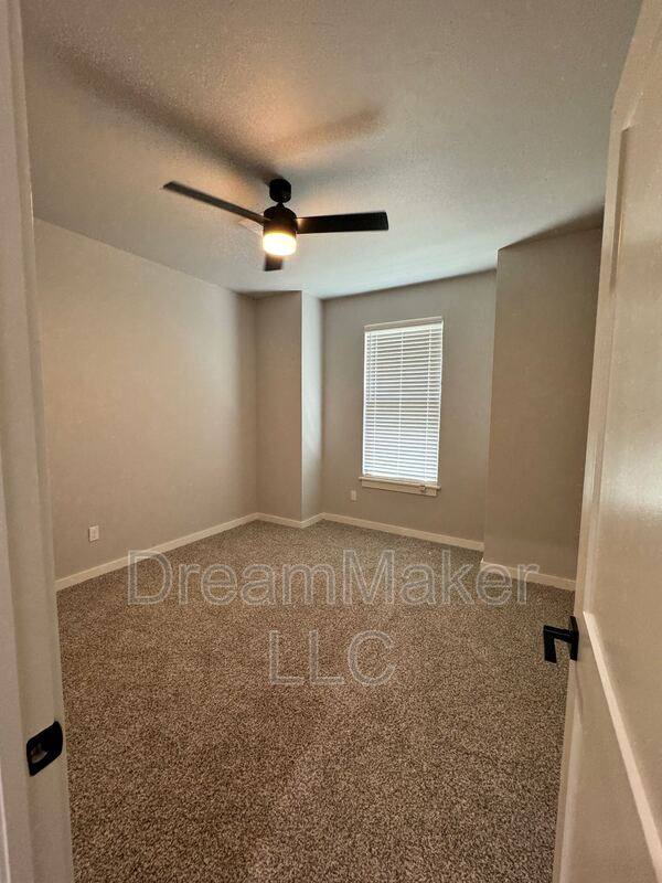 House for rent at 5229 Lily Lane, Washington, OK 73093