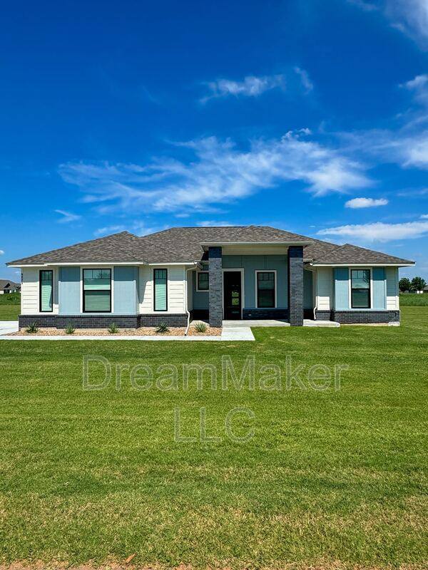 House for rent at 5229 Lily Lane, Washington, OK 73093