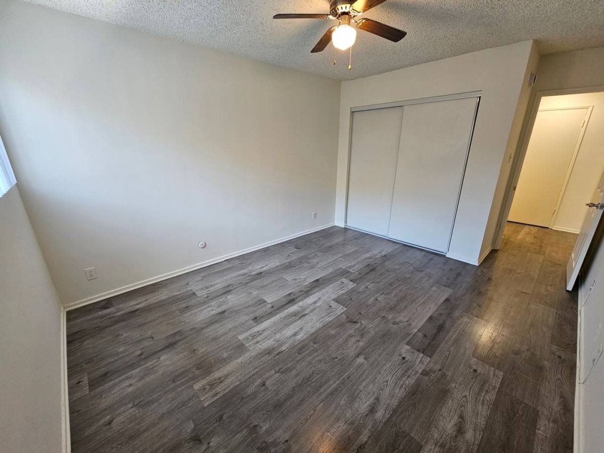 Apartment for rent at 8601 Balboa Blvd, Northridge, CA 91325