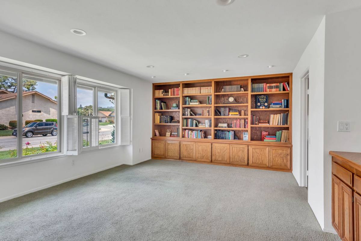 House for rent at 32118 Village, Camarillo, CA 93012