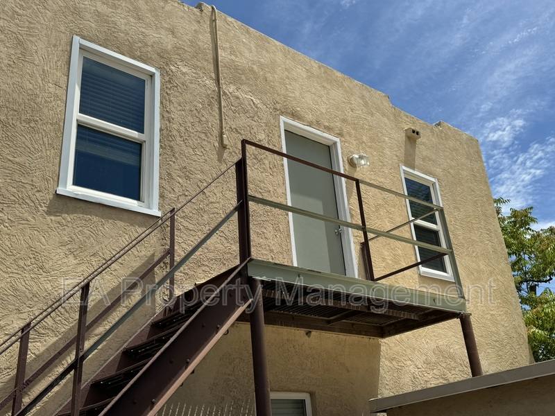 Apartment for rent at 116 Maple St SE #2, Albuquerque, NM 87106