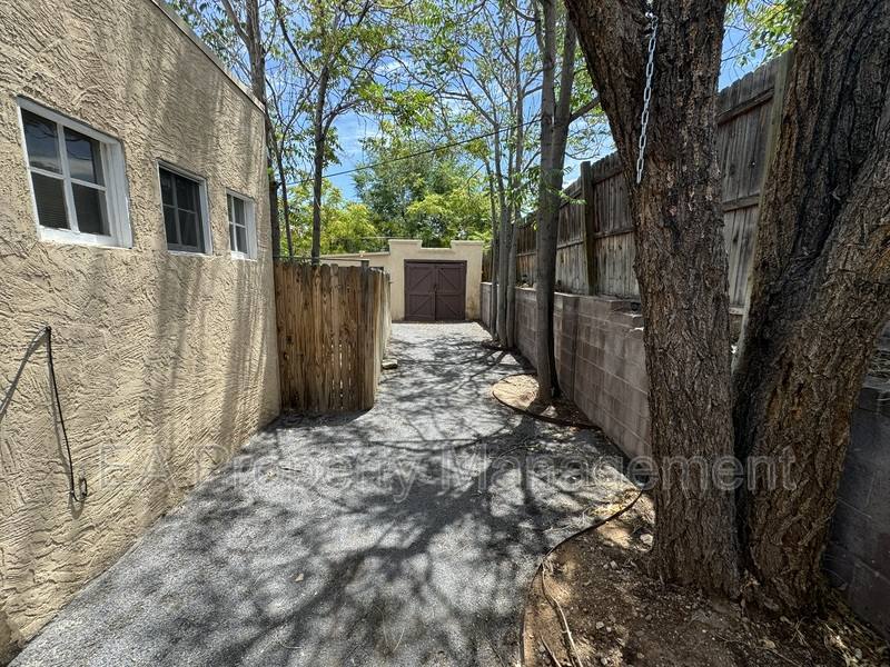 Apartment for rent at 116 Maple St SE #2, Albuquerque, NM 87106