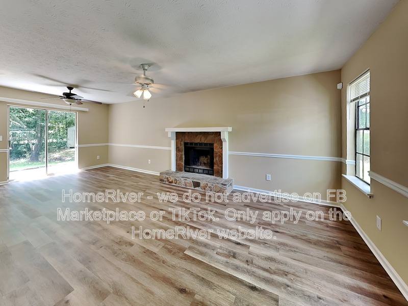 House for rent at 2871 Eastland Way, Snellville, GA 30078