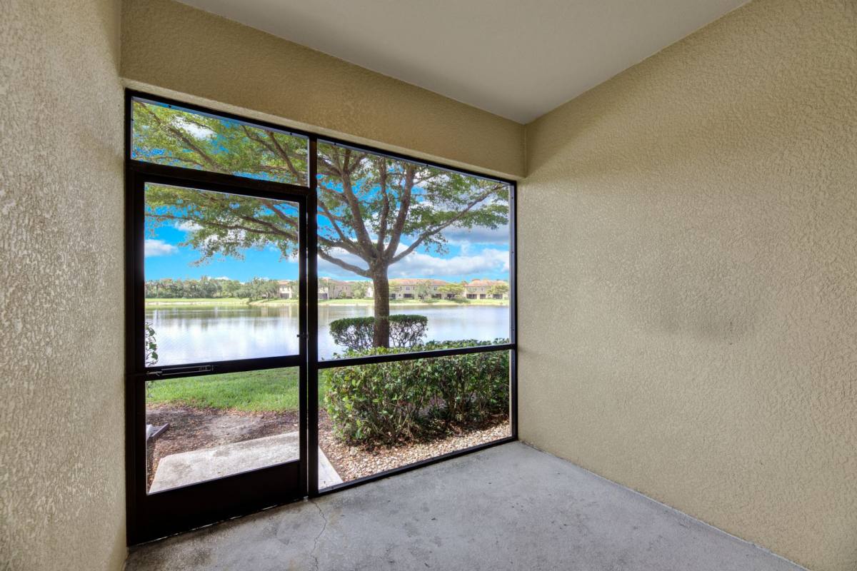 Townhouse for rent at 3171 Cottonwood Bend, Fort Myers, FL 33905
