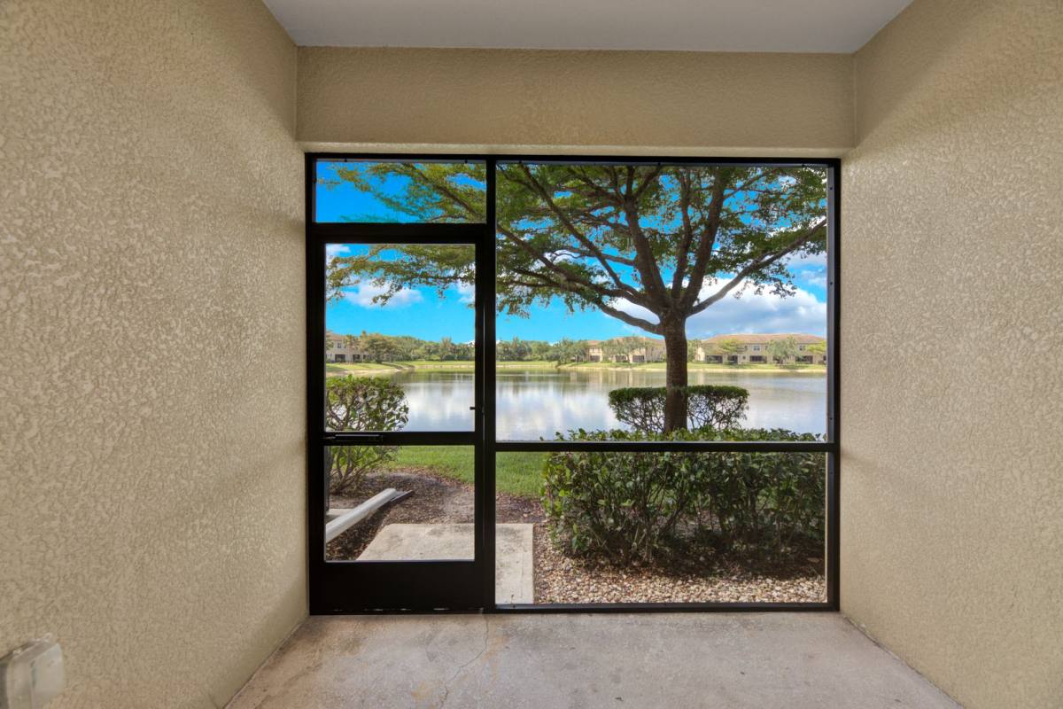 Townhouse for rent at 3171 Cottonwood Bend, Fort Myers, FL 33905