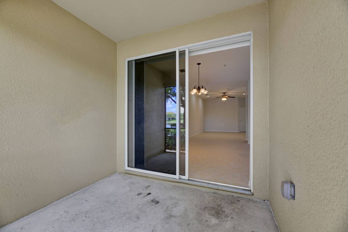 Townhouse for rent at 3171 Cottonwood Bend, Fort Myers, FL 33905
