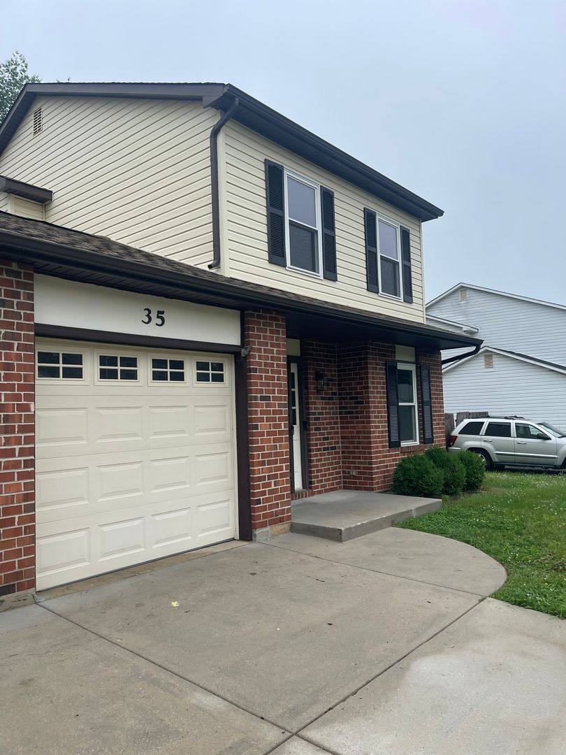 House for rent at 35 Honeysuckle Dr, Newark, DE 19702