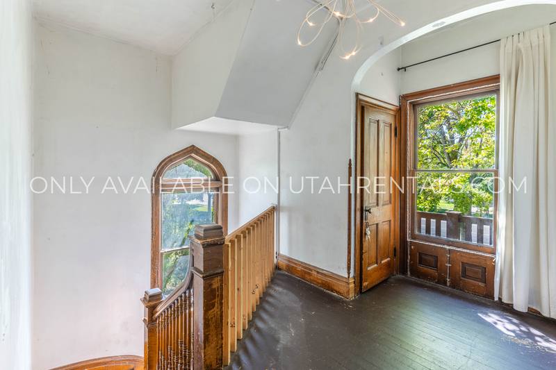 Apartment for rent at 429 E Center St, Provo, UT 84606
