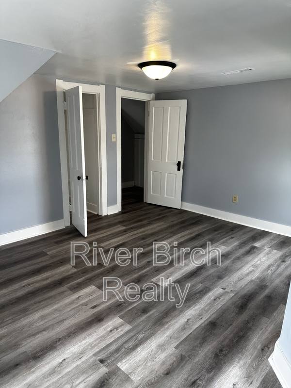 Apartment for rent at 613 S 5th St #3, Springfield, IL 62703