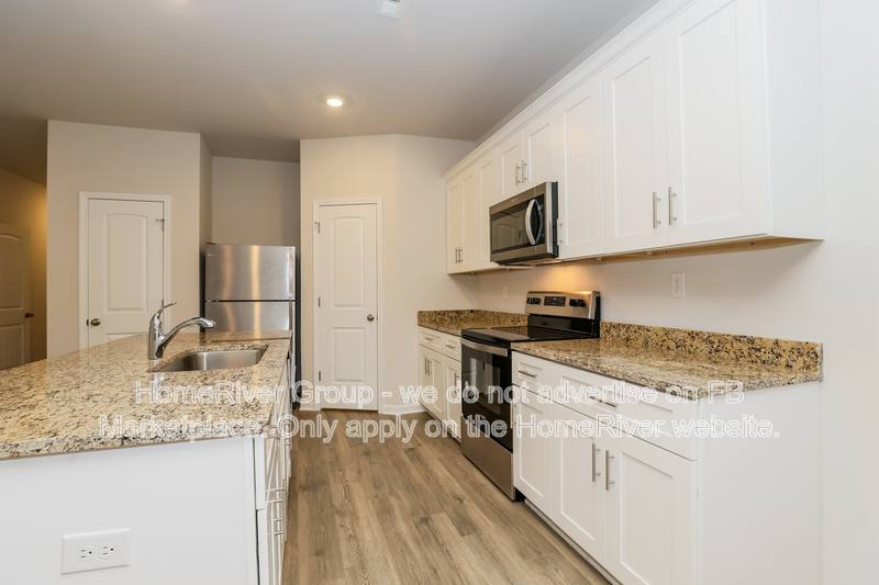 Townhouse for rent at 405 Seidov Cobb Way, White Bluff, TN 37187