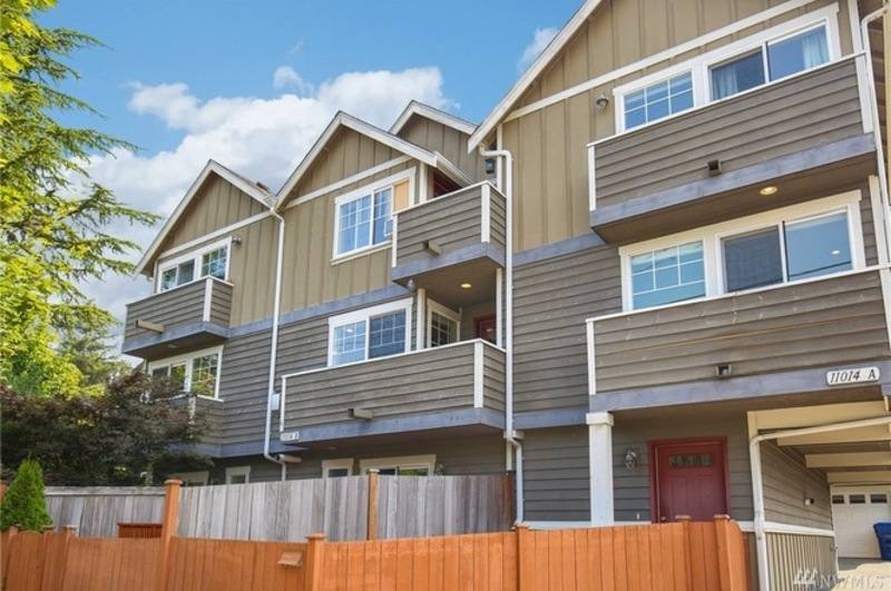 Townhouse for rent at 11014 Greenwood Ave N #B-1, Seattle, WA 98133