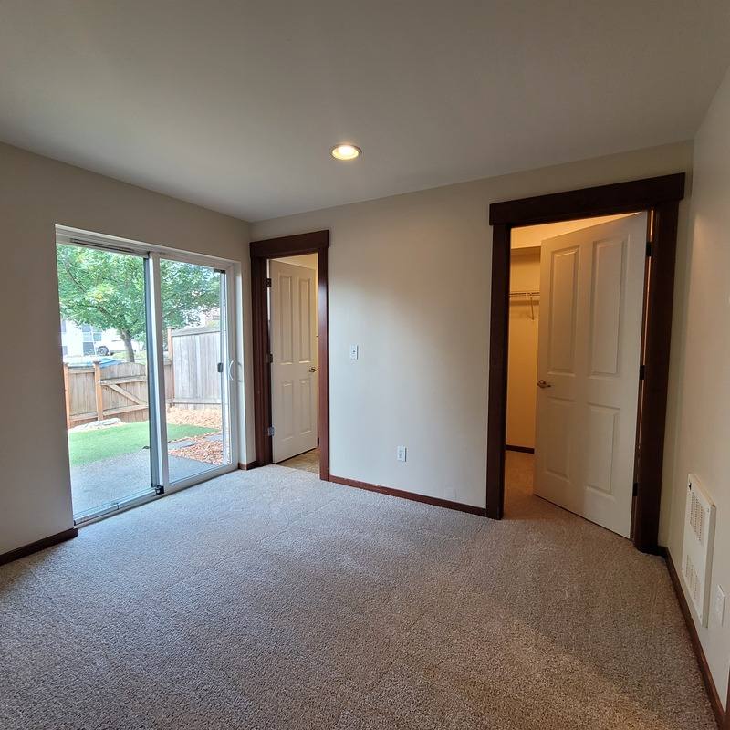 Townhouse for rent at 11014 Greenwood Ave N #B-1, Seattle, WA 98133