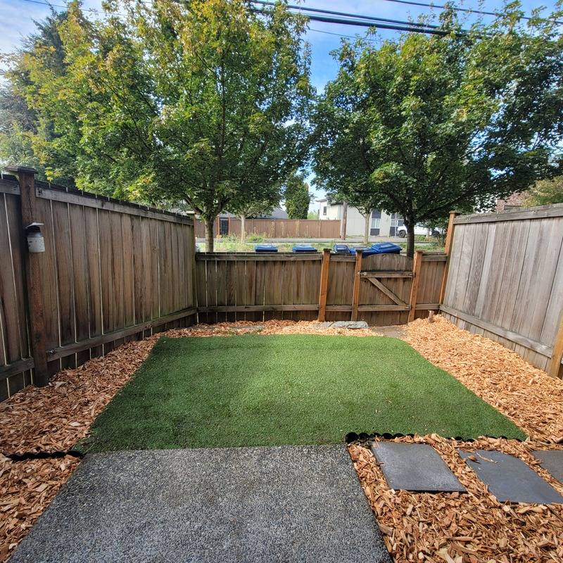 Townhouse for rent at 11014 Greenwood Ave N #B-1, Seattle, WA 98133