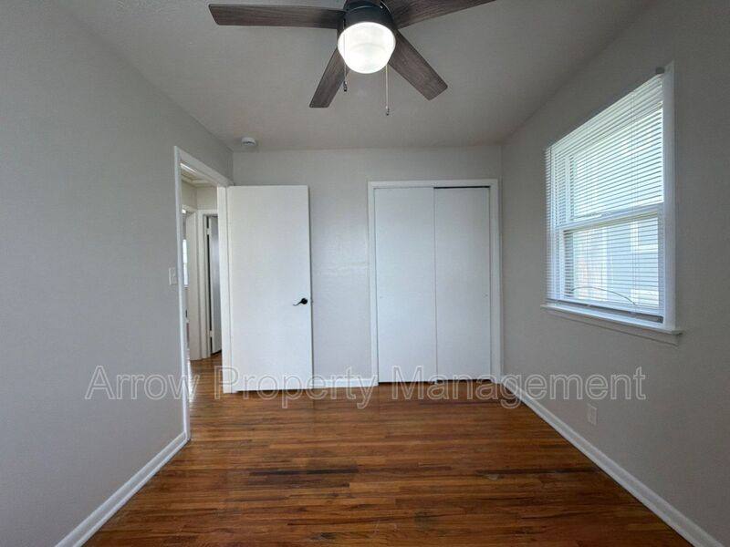 Apartment for rent at 2515 W St, Lincoln, NE 68503