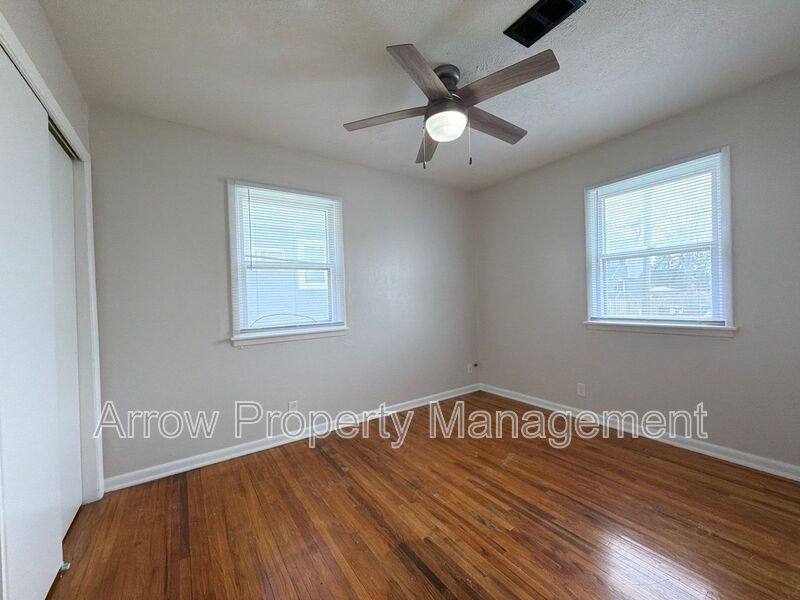 Apartment for rent at 2515 W St, Lincoln, NE 68503
