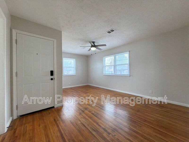 Apartment for rent at 2515 W St, Lincoln, NE 68503
