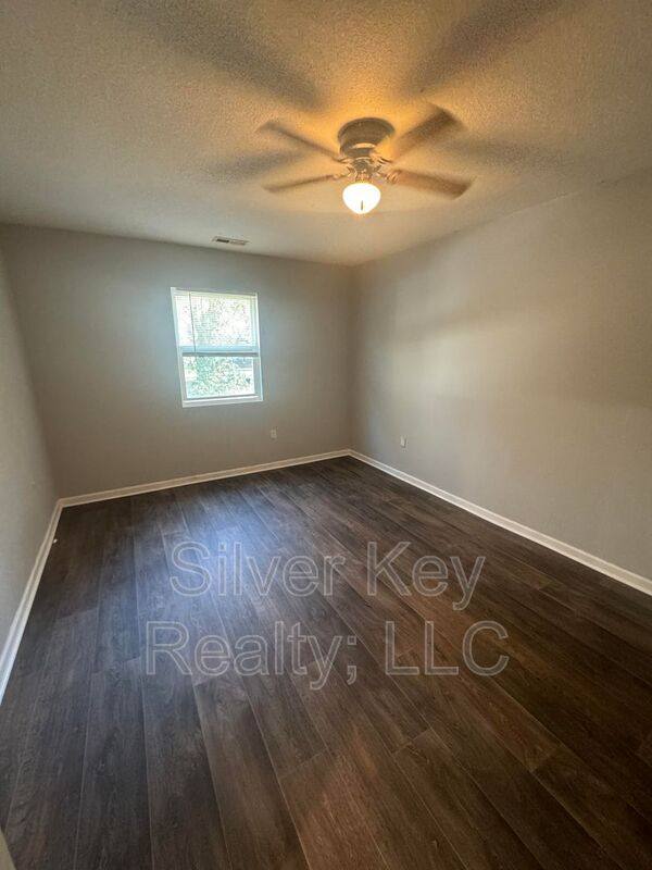 House for rent at 525 Scott St #1, Tellico Plains, TN 37385