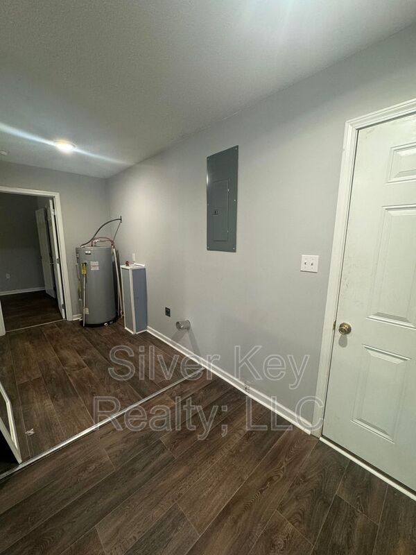 House for rent at 525 Scott St #1, Tellico Plains, TN 37385