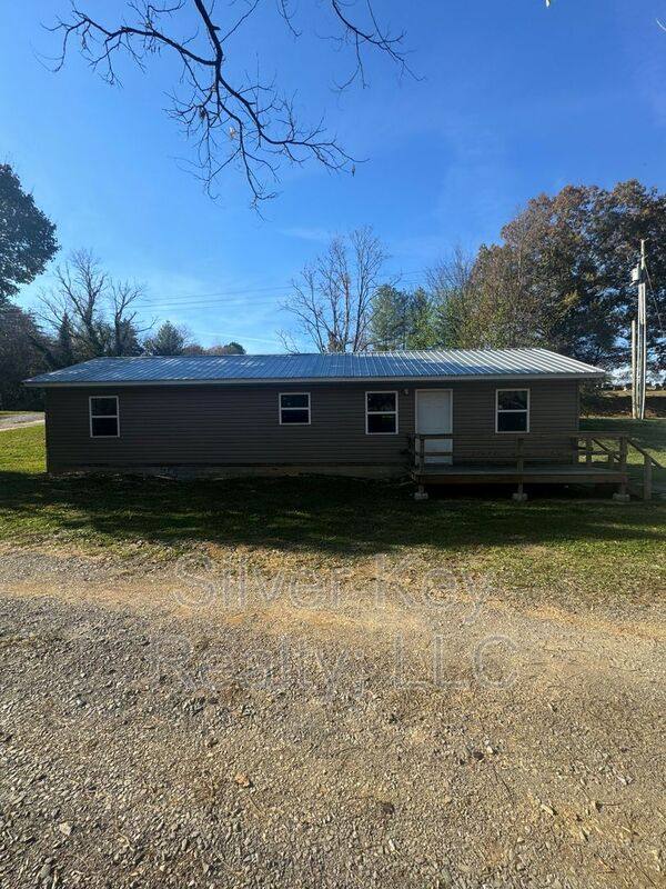 House for rent at 525 Scott St #1, Tellico Plains, TN 37385