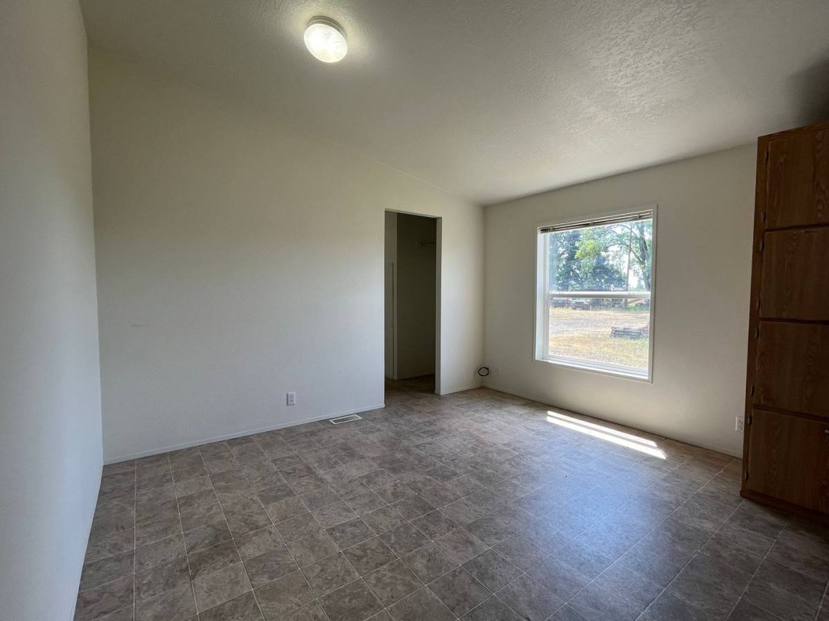 House for rent at 29426 Dane Lane, Junction City, OR 97448