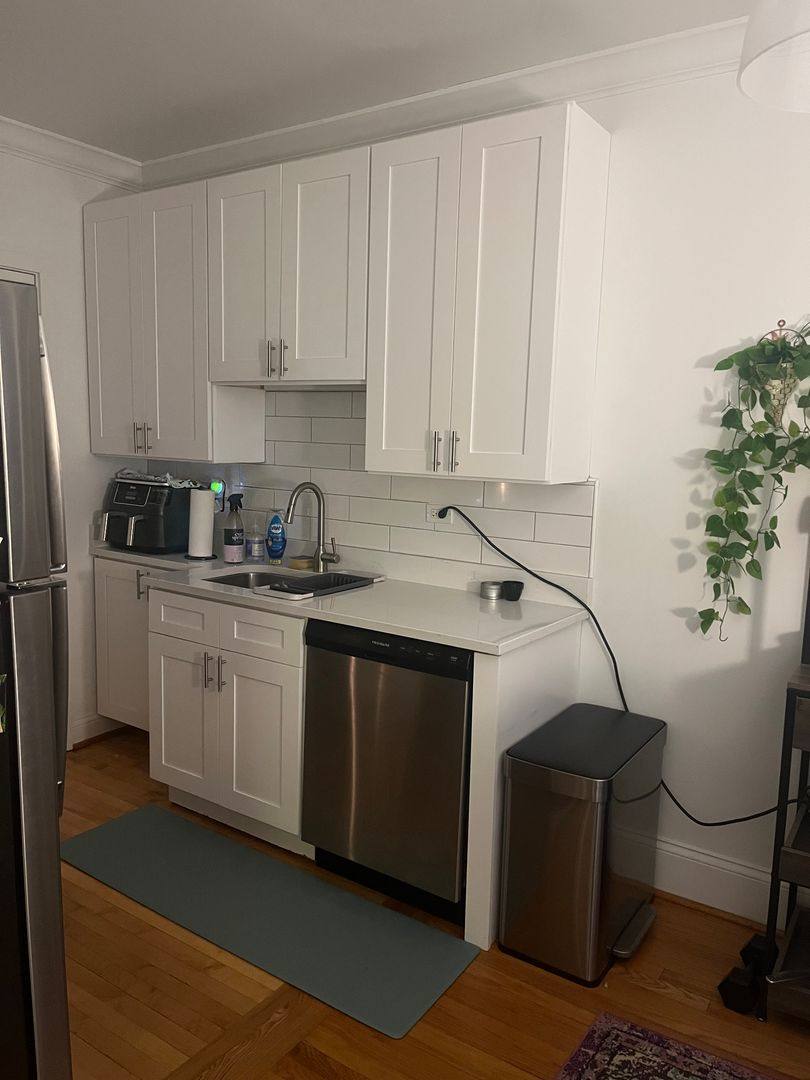Apartment for rent at 4401-4411 N Hamilton, Chicago, IL 60625